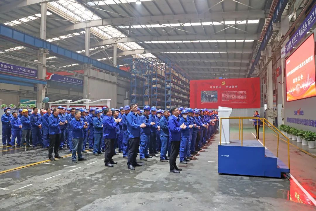 向模范学习！米乐M6智能56名职工受到职工职业手艺竞赛表扬