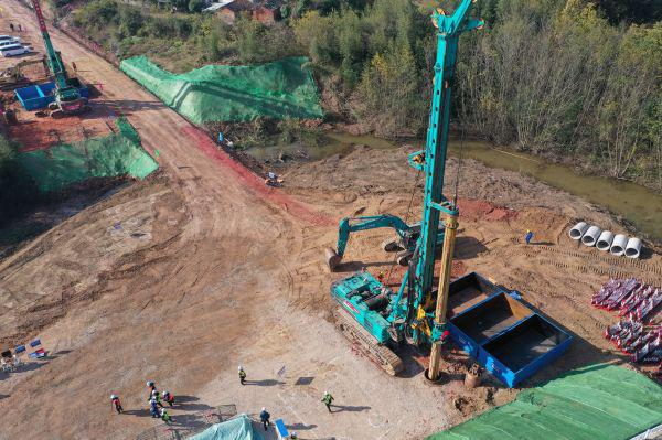 首根桩基开钻！米乐M6智能助力新建沪渝蓉高速铁路建设