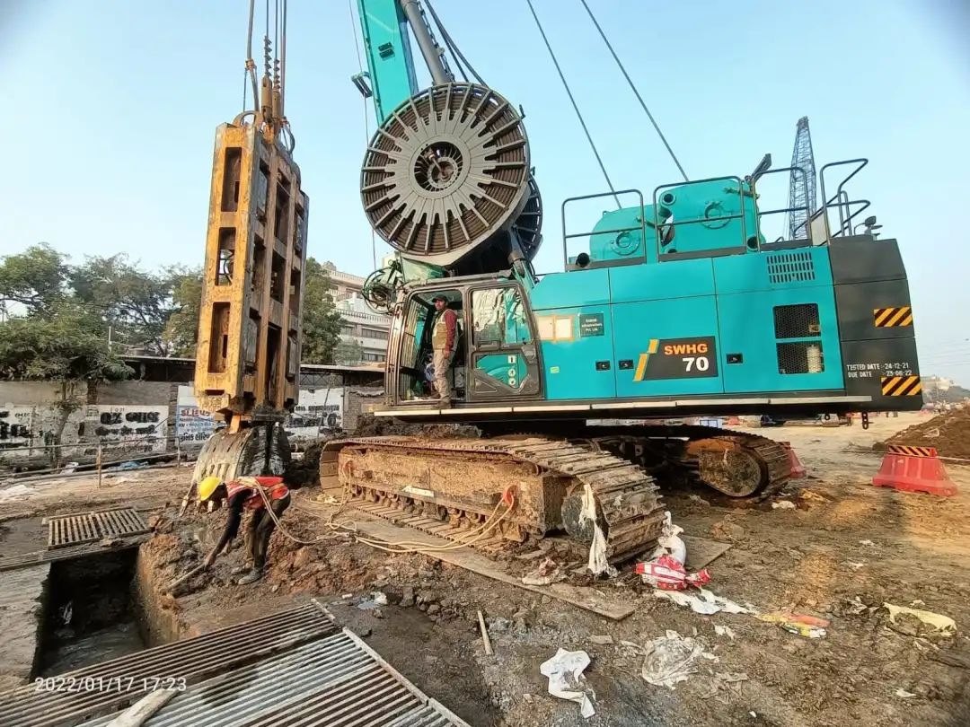 谢谢信！米乐M6智能SWHG70液压抓斗助力外洋基础施工获一定