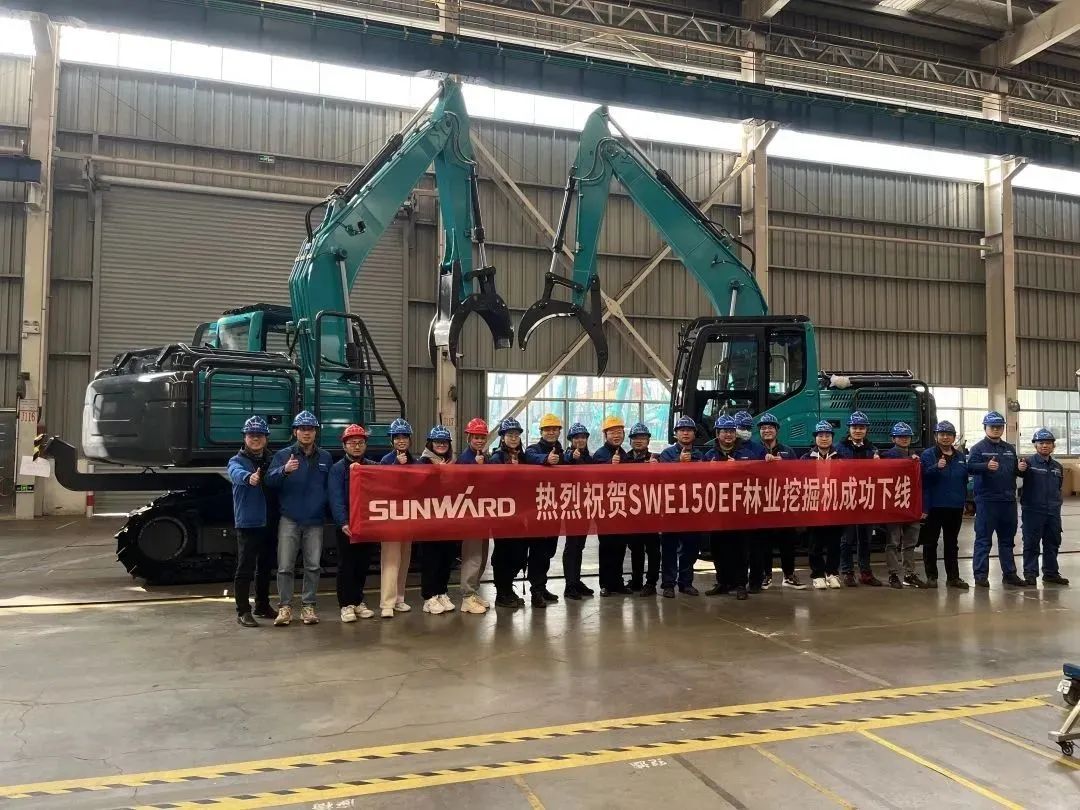 翻山越岭，称霸“武林”！米乐M6智能首款中型林业挖掘机乐成下线