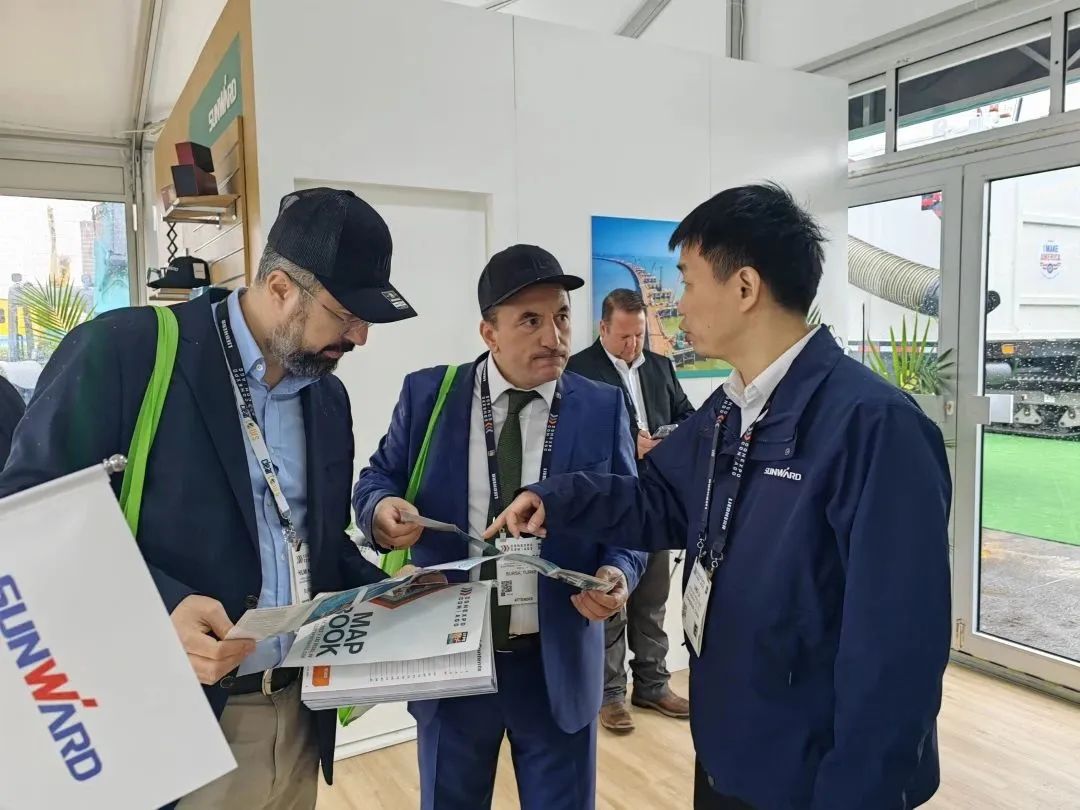 拉展直播 | “狂飙”美国！米乐M6智能向天下展示中国制造硬实力