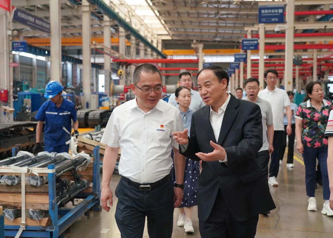 太原市政协主席操学诚调研米乐M6智能