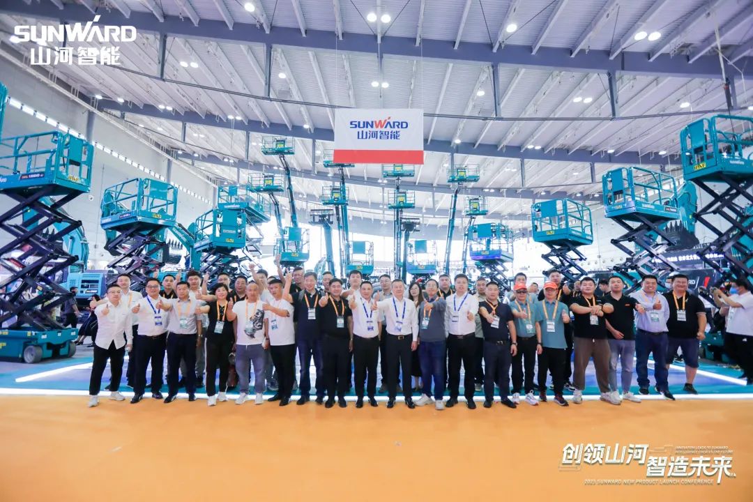 聚焦电动化、智能化！米乐M6智能全系列高空机械产品亮相长沙展