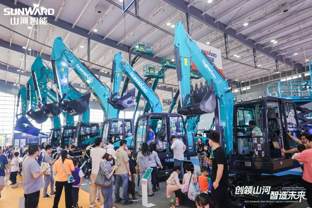 2023 CICEE | 全球工程机械盛会完善落幕！米乐M6智能交出闪亮答卷