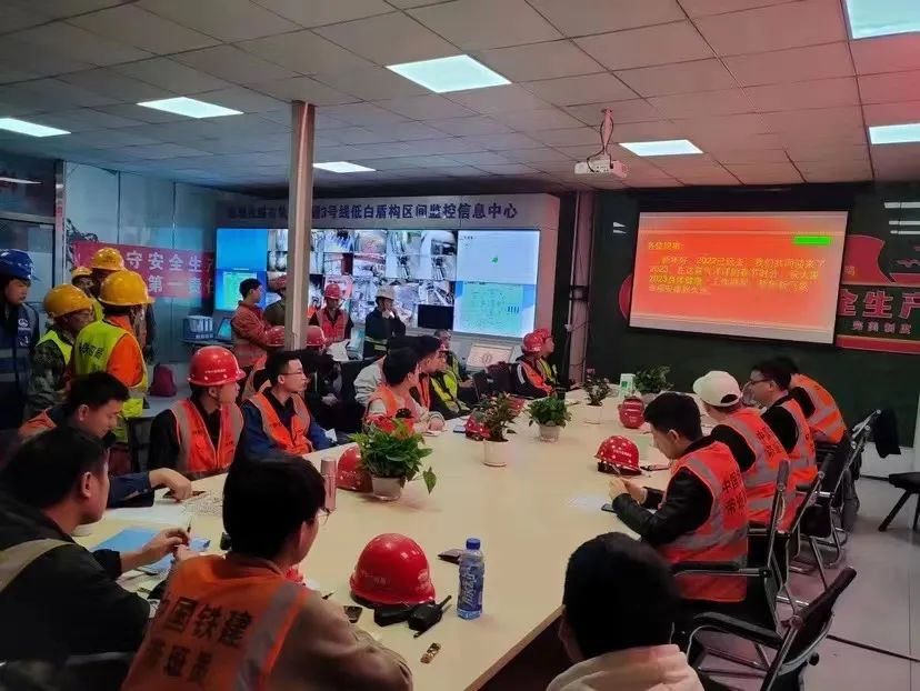 最新希望！中铁米乐M6深圳地铁3号线低-白盾构区间左线顺遂意会